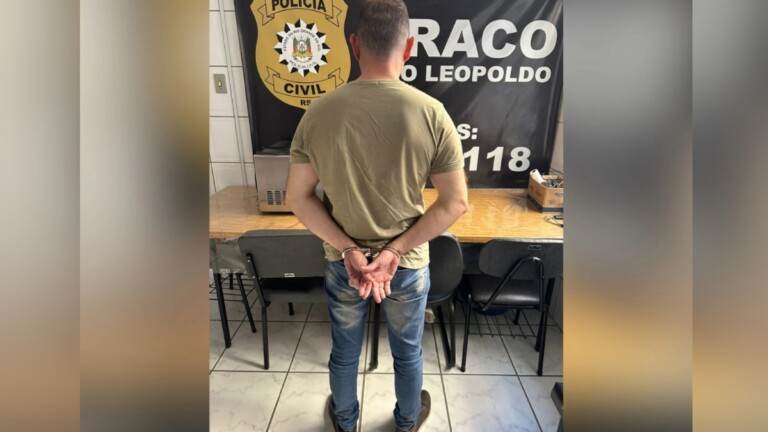 Na foto, o motorista de aplicativo preso