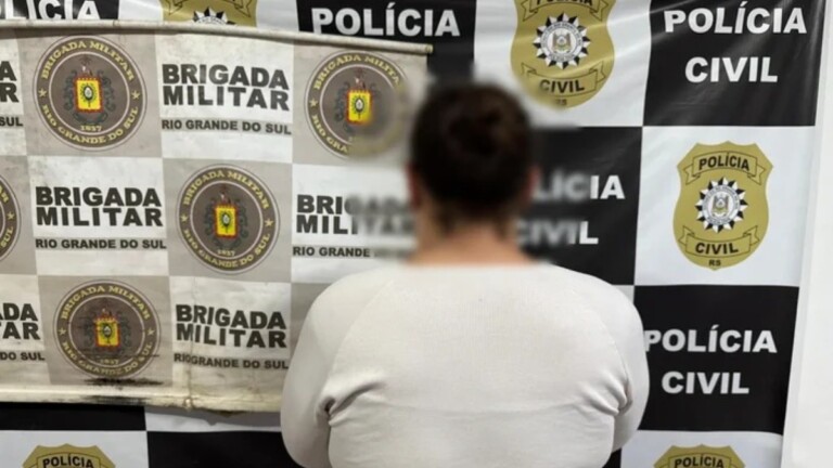 Na foto, a mãe presa em charqueadas