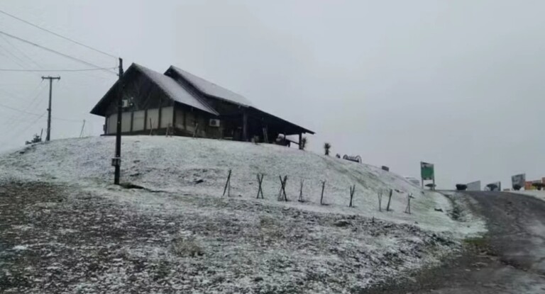 na foto, neve no Rio Grande do Sul