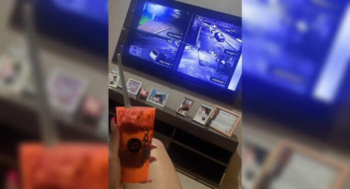 Foto mostra a dama de copas investigada 