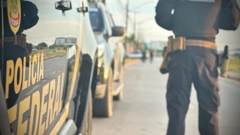 Na foto, a Polícia Federal de canoas