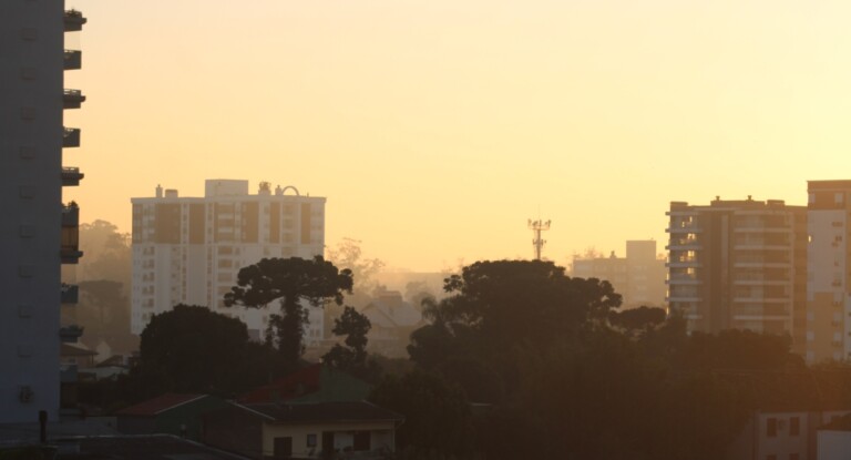 foto do tempo em canoas