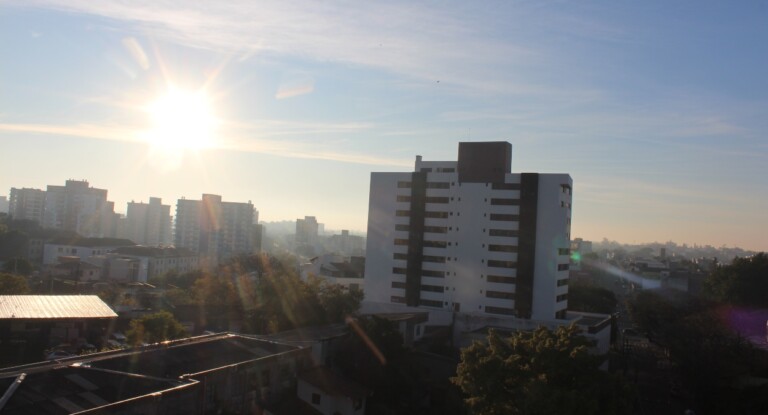 foto do tempo em canoas hoje