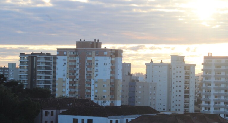foto do tempo em canoas