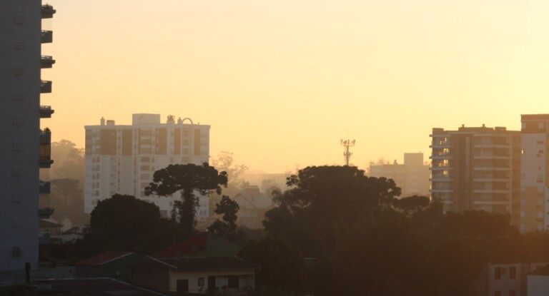 foto do tempo em canoas