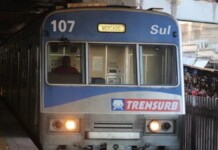 foto mostra operação da trensurb