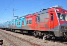 na foto, trem da trensurb