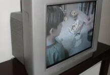 foto de uma tv de tubo