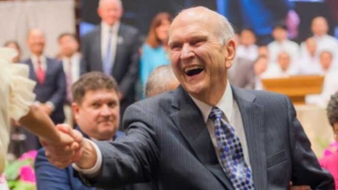 O Presidente-Russell-M.-Nelson
