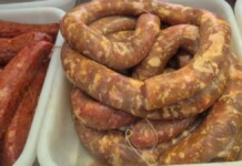 Os alimentos impróprios que foram apreendidos