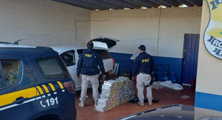 na foto, droga apreendida na BR-386 em Seberi