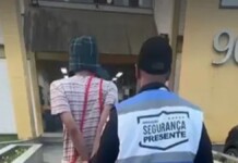 O homem de chaves que foi preso