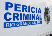 imagem de caminhão do instituto geral de perícias ilustra o caso do corpo encontrado dentro de um poço em fontoura xavier