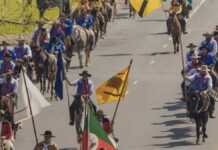 O desfile farroupilha em Canoas