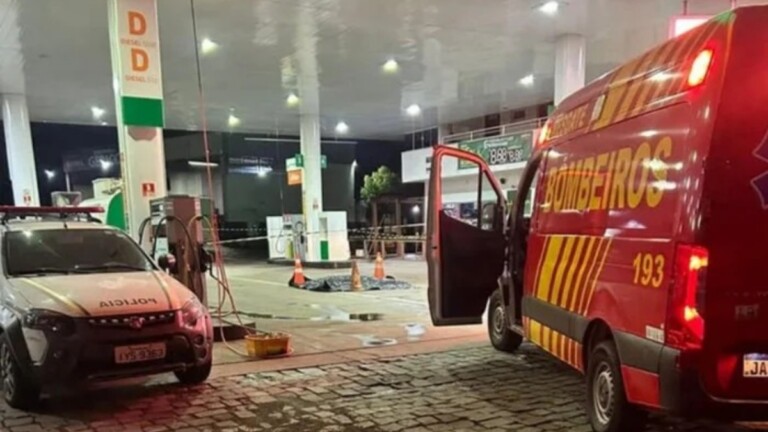 ocorrência do homem morto em posto de gasolina. (Foto: Corpo de Bombeiros de Marau / Divulgação)