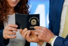 MEC anuncia a Carteira Nacional Docente para professores da rede pública e privada. Saiba como funcionará o novo documento.