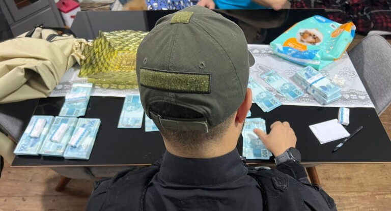 Operação Carrasco: R$ 100 mil achados na casa de ex-secretária em Canoas