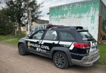 Polícia Civil na oocrrência dos pais que foram presos em Imbé