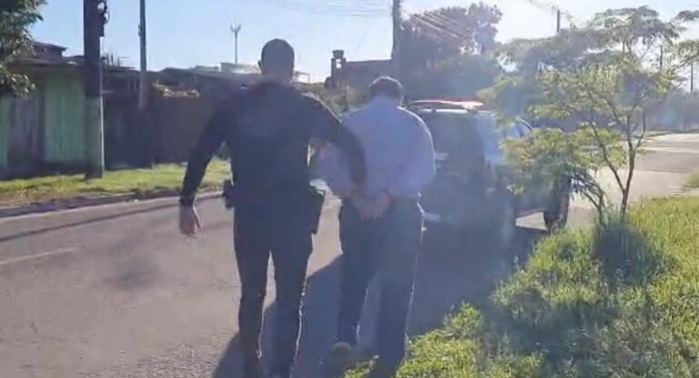 na foto, pastor preso em Canoas