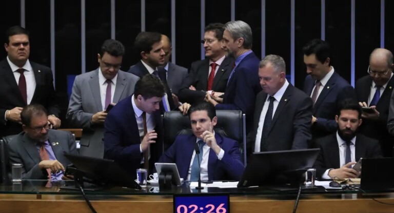 PEC da blindagem: veja qual partido mais votou a favor da proposta