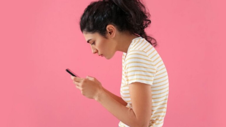 síndrome do pescoço de texto que pode prejudicar a saúde