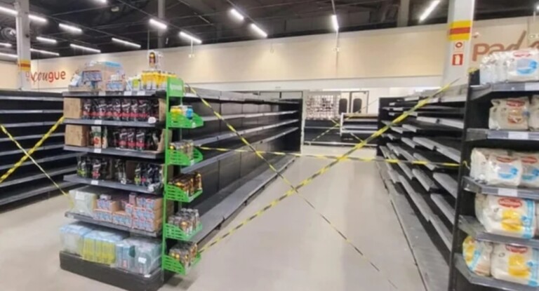 Famosa rede de supermercados anuncia liquidação total antes de fechar loja