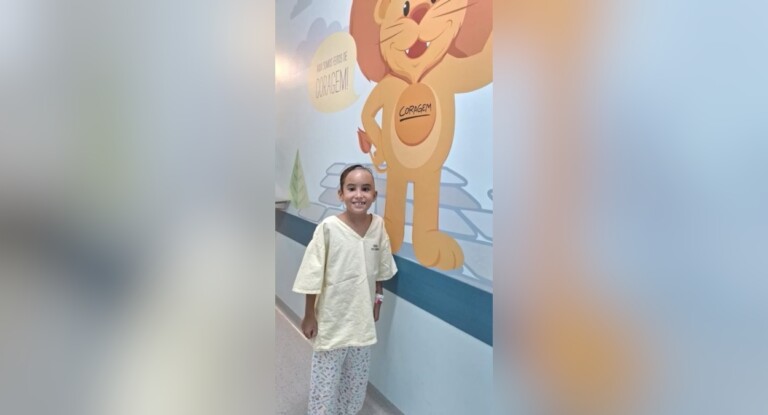 Tumor cerebral agressivo em criança é confundido por meses com enxaqueca