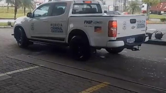 Homem-morto-posto-de-combustíveis-Porto-Alegre Ocorrência do homem morto em posto de combustiveis em Porto Alegre