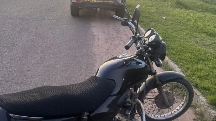 ocorrência da PRF que apreendeu motocicletas com multas