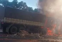 Duas pessoas morrem durante explosão de caminhões em acidente na BR-386 em Fontoura Xavier
