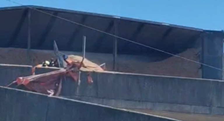 imagem do acidente na BR-448, na Freeway