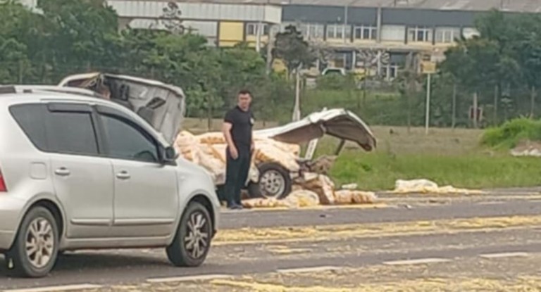 foto do acidente fatal na RS-118 em Viamão