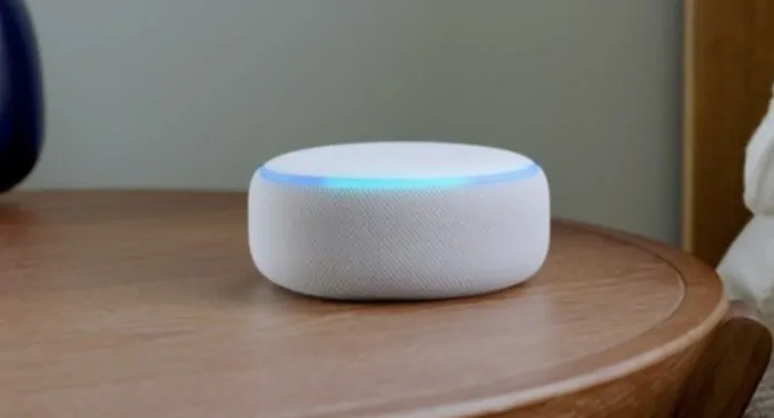 foto mostra uma alexa