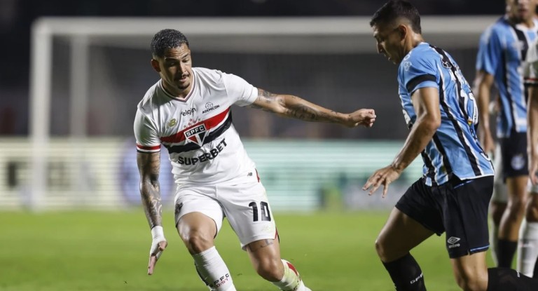 Assista Grêmio x São Paulo hoje ao vivo: onde assistir e horário