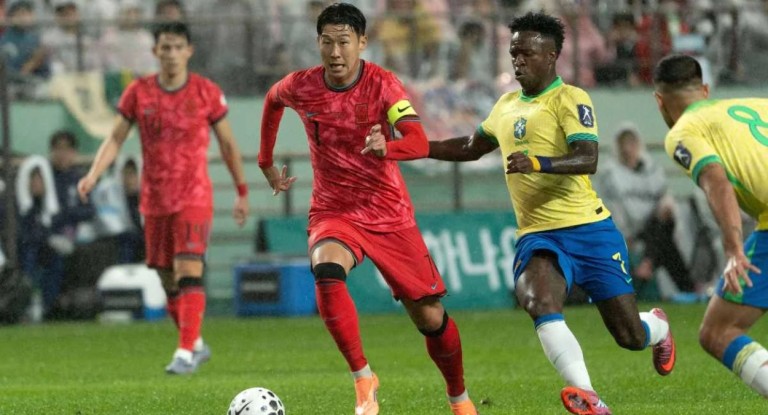 foto mostra jogo já realizado anteriormente entre brasil x japão