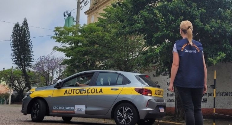 Lula aprova fim da obrigatoriedade de autoescola para tirar CNH