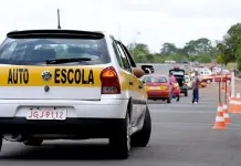 CNH ainda sem autoescola? Governo Federal volta atrás, muda projeto e surpreende CNH ainda sem autoescola? Governo Federal muda projeto e surpreende