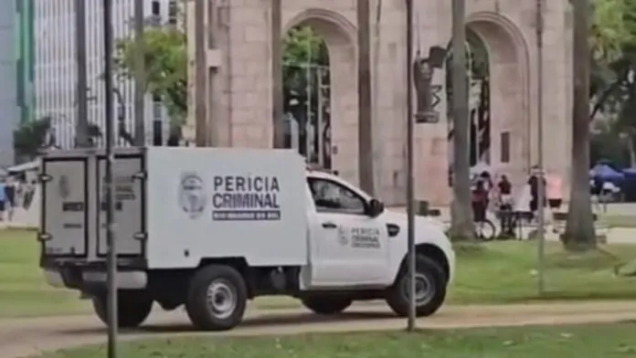 corpo-redenção-Porto-Alegre Ocorrência do corpo encontrado na redenção em Porto Alegre