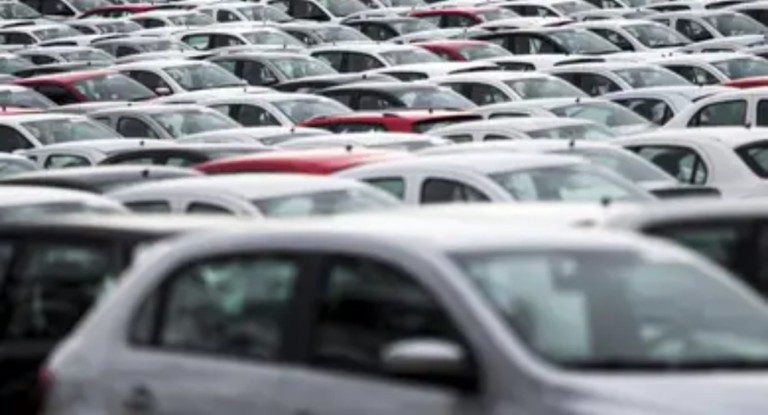 Canoas: Detran RS realizará leilão com 332 veículos; tem BMW e Dodge por R$ 3 mil