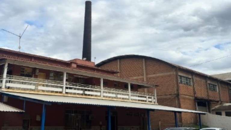 A empresa que decretou falência