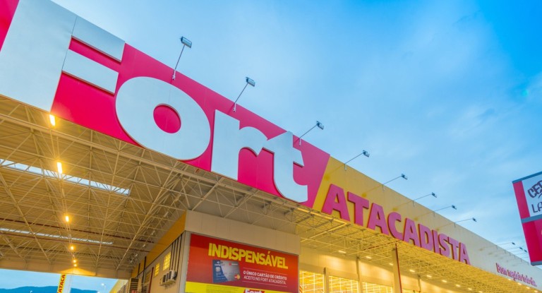 na foto, fort atacadista