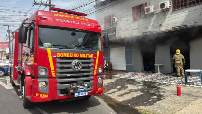 incêndio-canoas incêndio em canoas