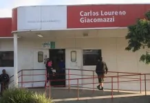 Médicos e funcionários das UPAs de Canoas cobram salários atrasados