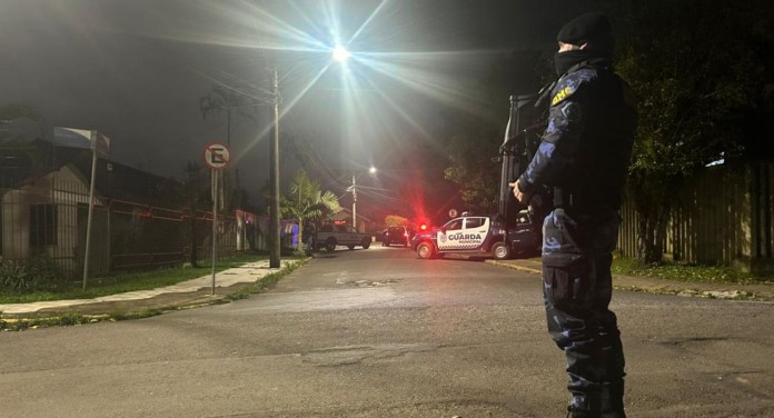na foto, gm operação canoas