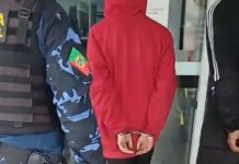 na foto, criminosos presos em Canoas