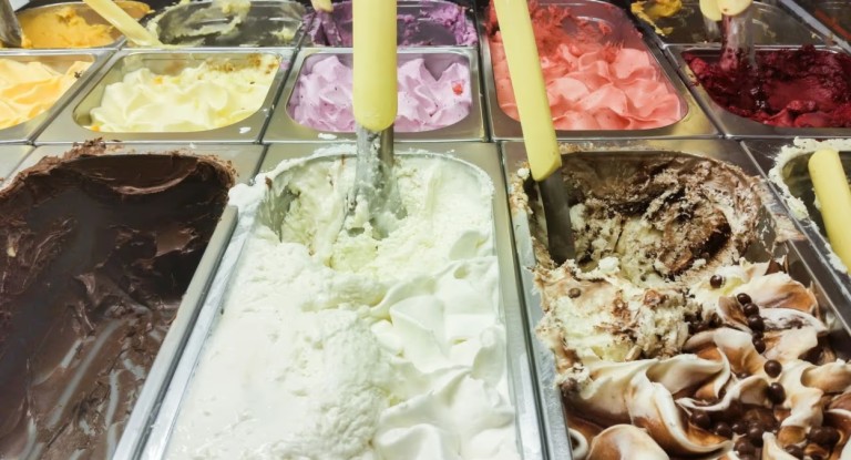 "É o fim": famosa rede de sorvetes anuncia falência e fecha 500 lojas