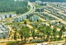 Mutirão vai regularizar 4 mil imóveis da antiga Cohab a custo zero