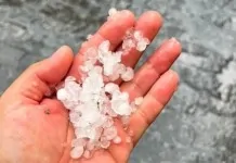 foto do granizo após temporal no rio grande do sul