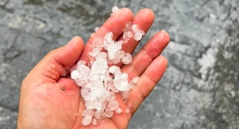 foto do granizo após temporal no rio grande do sul