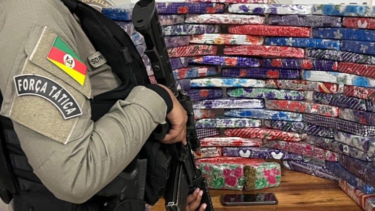 drogas que estavam com o traficante de Canoas que foi preso
